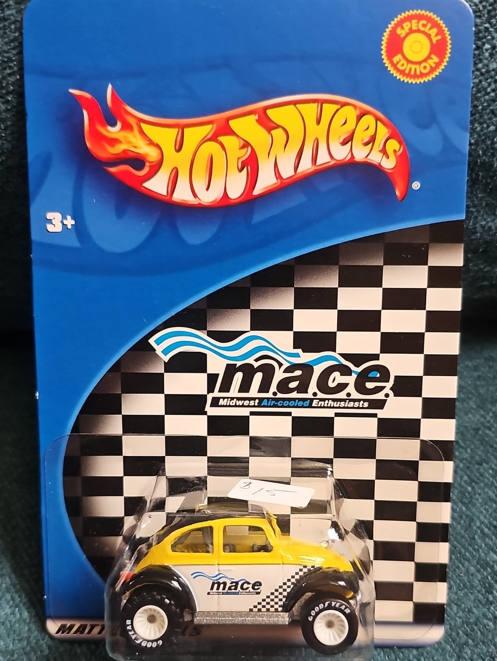 Hot Wheels m.a.c.e. Volkswagen Beetle  Bug